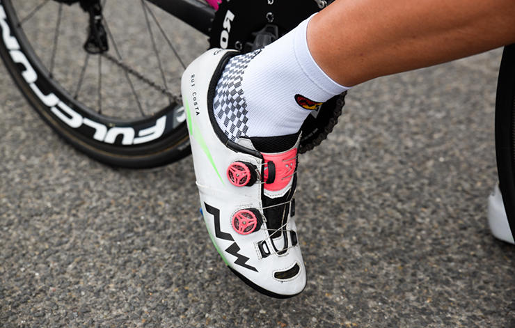 Road shoes